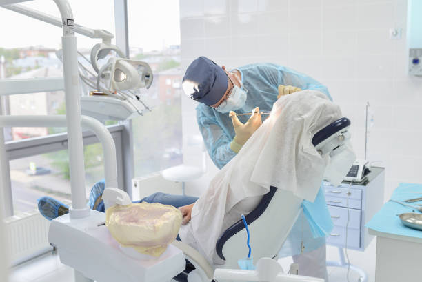 Best Emergency Treatment for Toothache in Northwest Harbor, NY